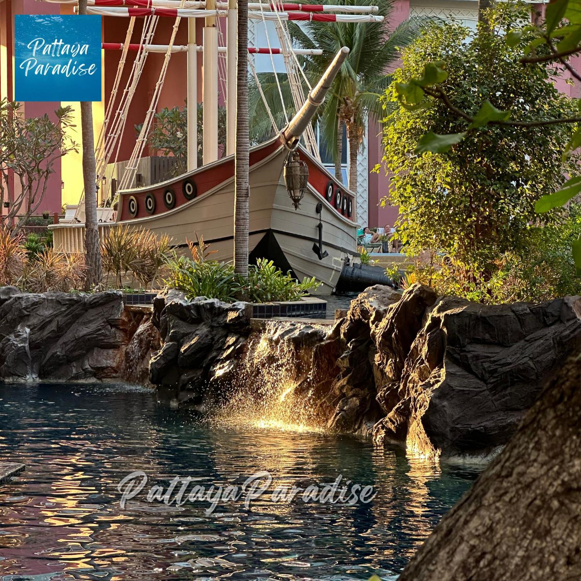 Grande Caribbean Resort Pattaya Exterior photo