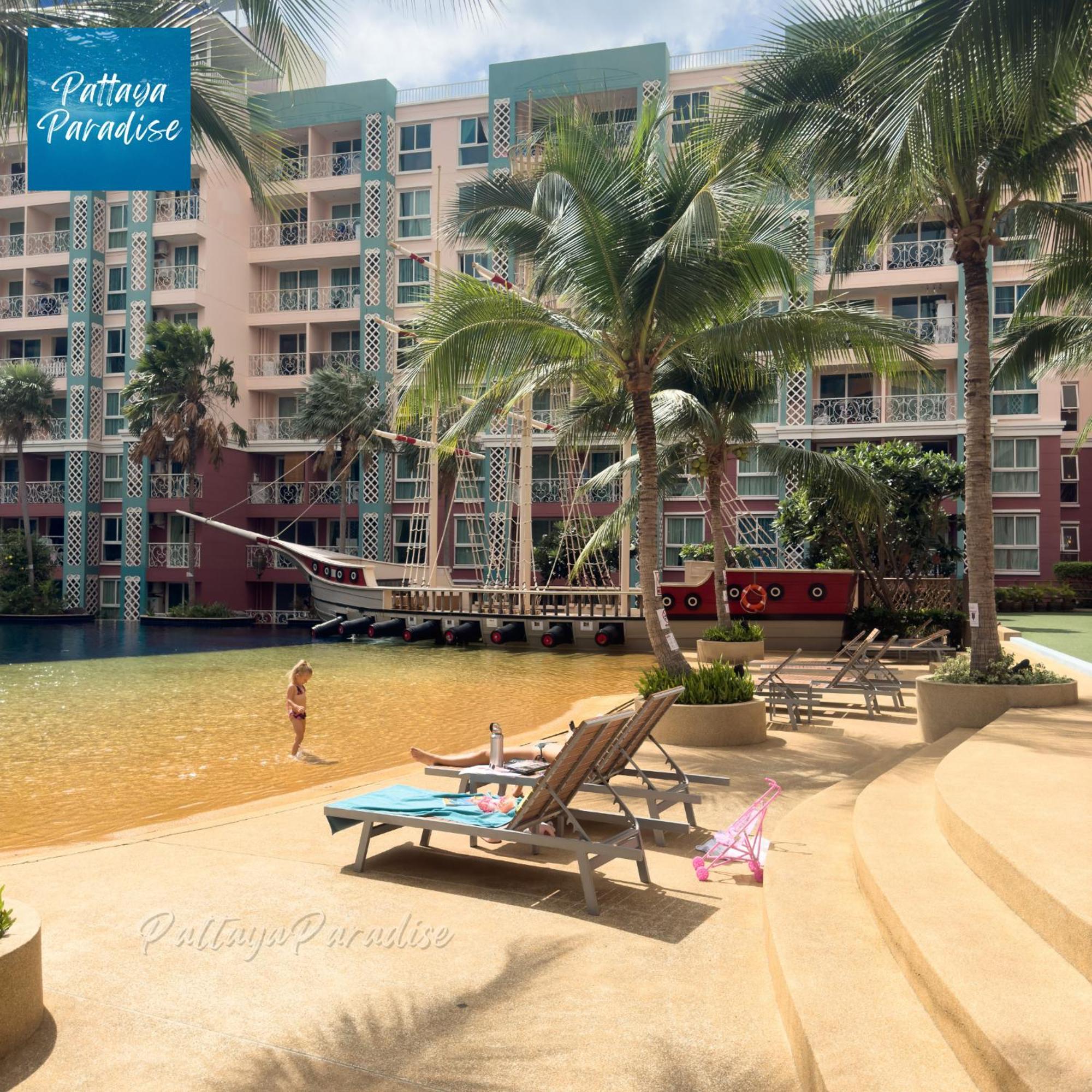 Grande Caribbean Resort Pattaya Exterior photo