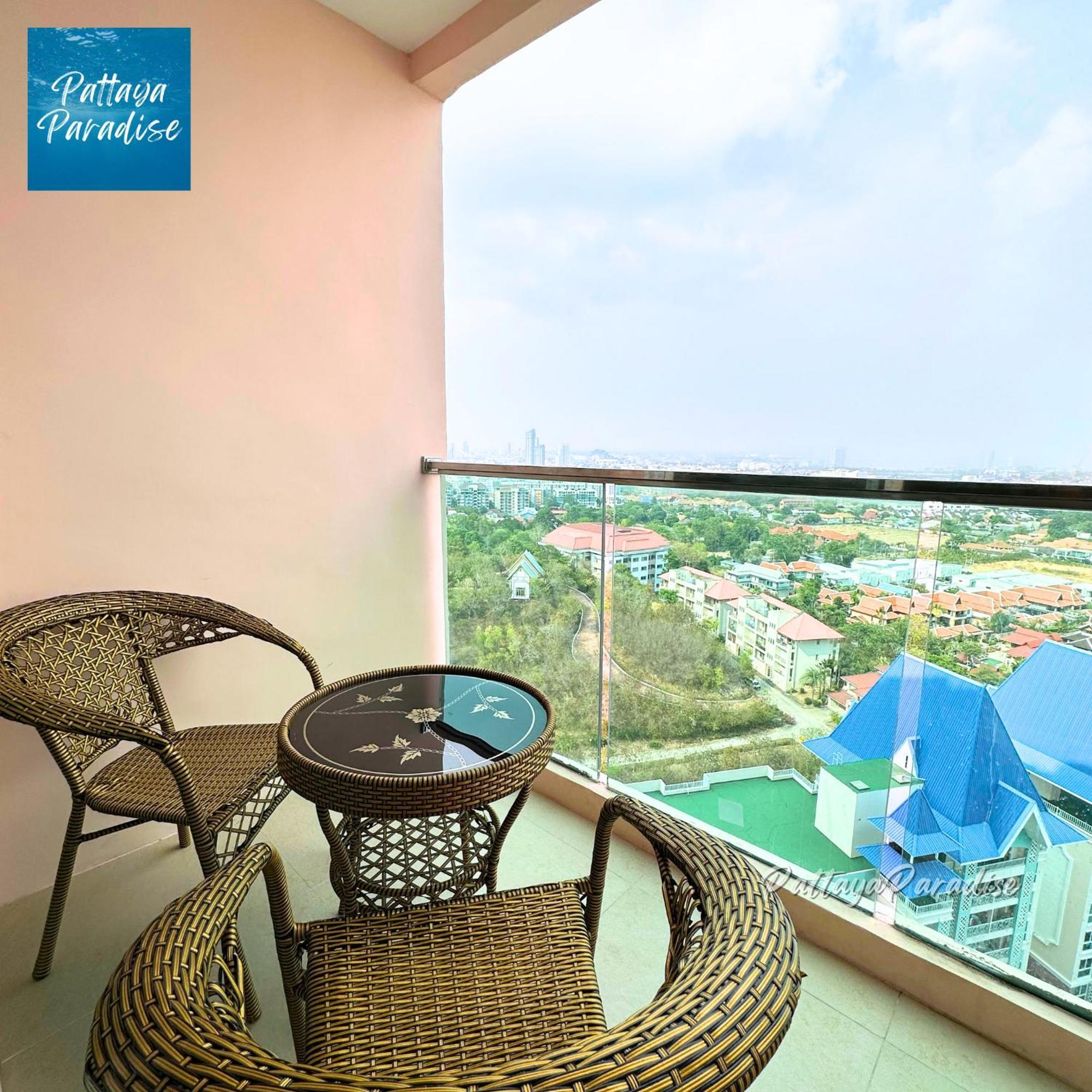 Grande Caribbean Resort Pattaya Exterior photo